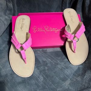 LILLY PULITZER- PINK THONG FLATS new in the Box!!!